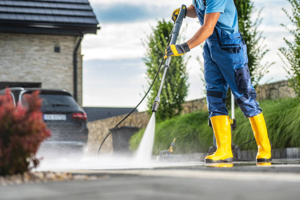 Best Parking Lot and Garage Cleaning  in Brookdale, CA